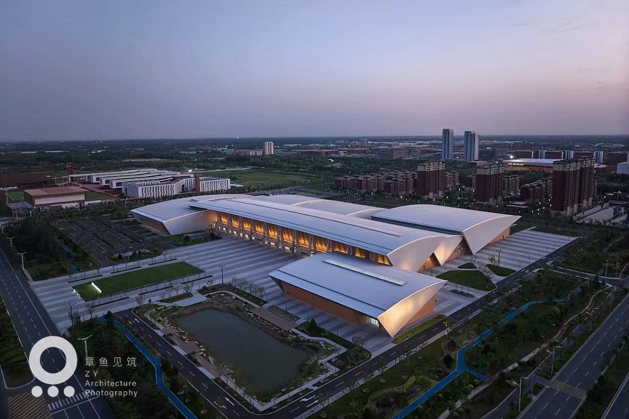 山东滨州市黄河三角洲农产品交易服务中心剧场顺利竣工 