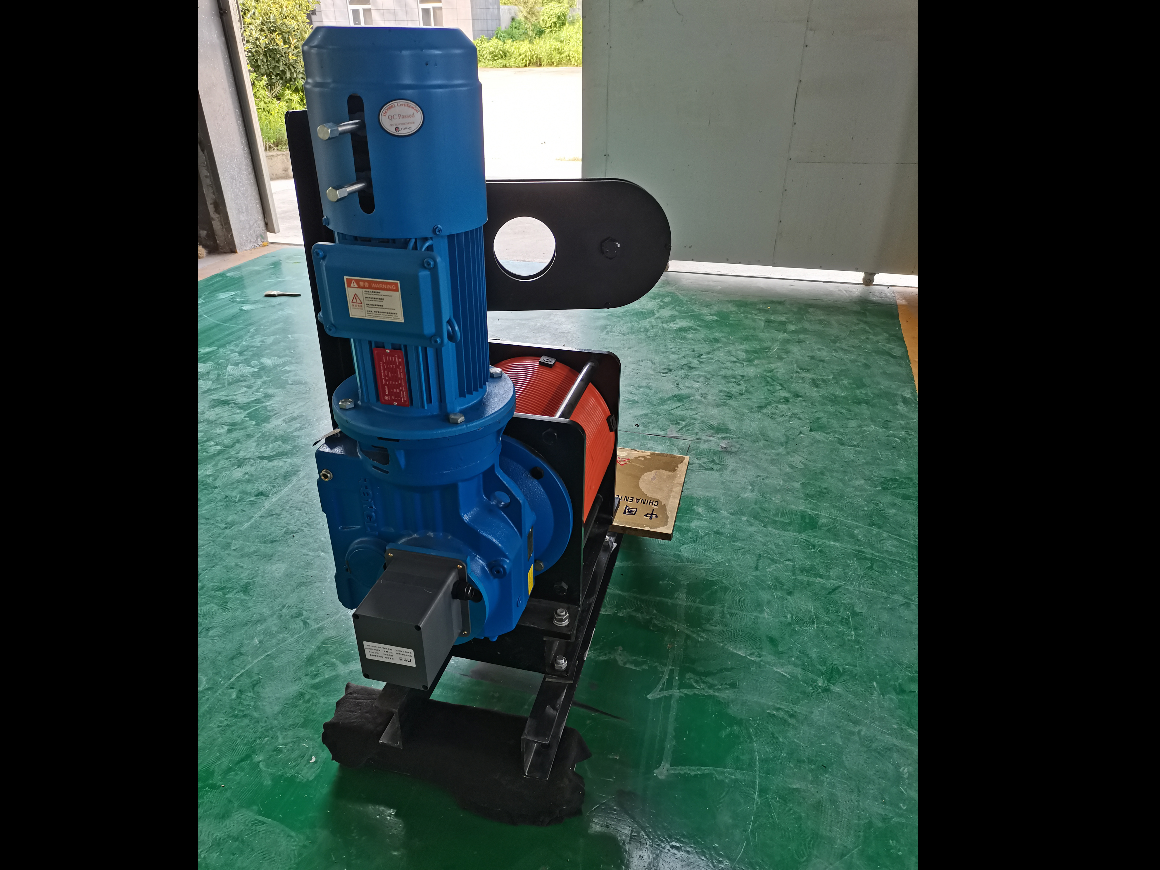 单点吊机                                       5