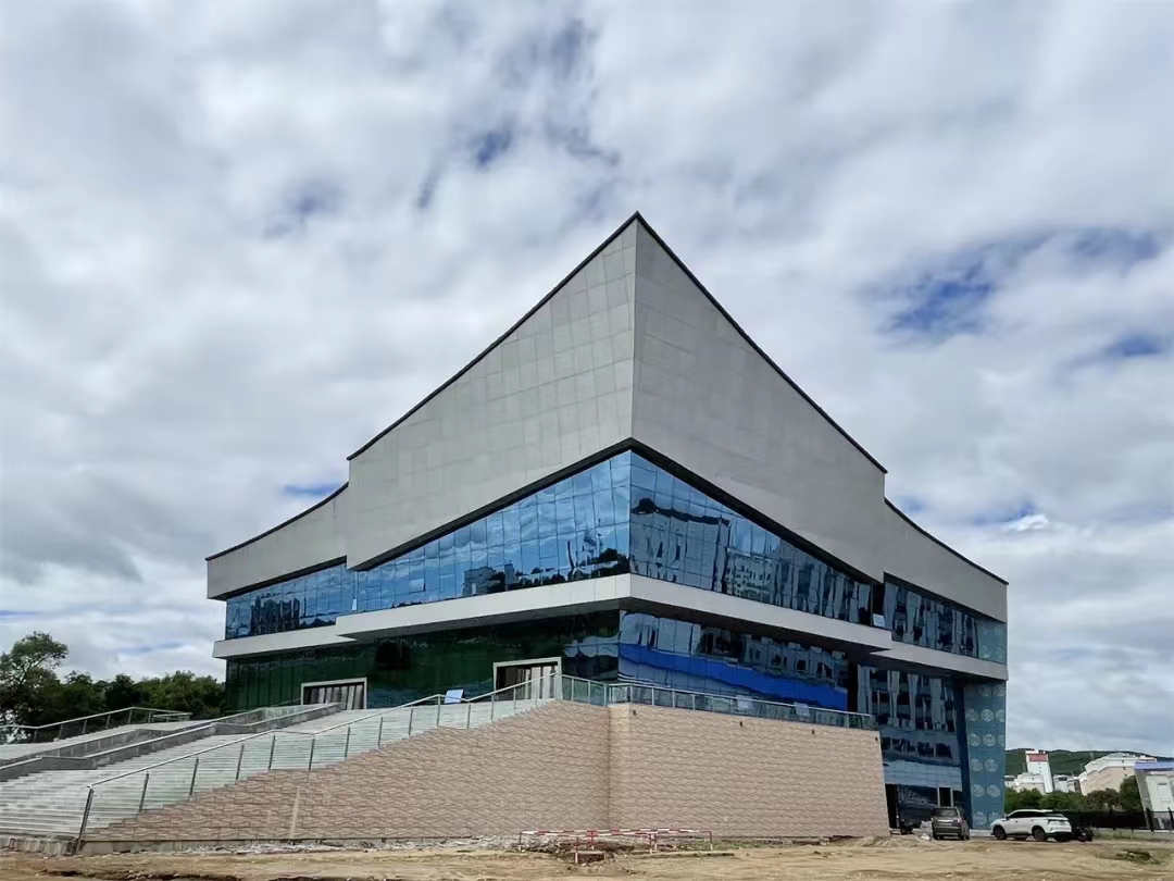 内蒙扎兰屯乌兰牧骑剧场