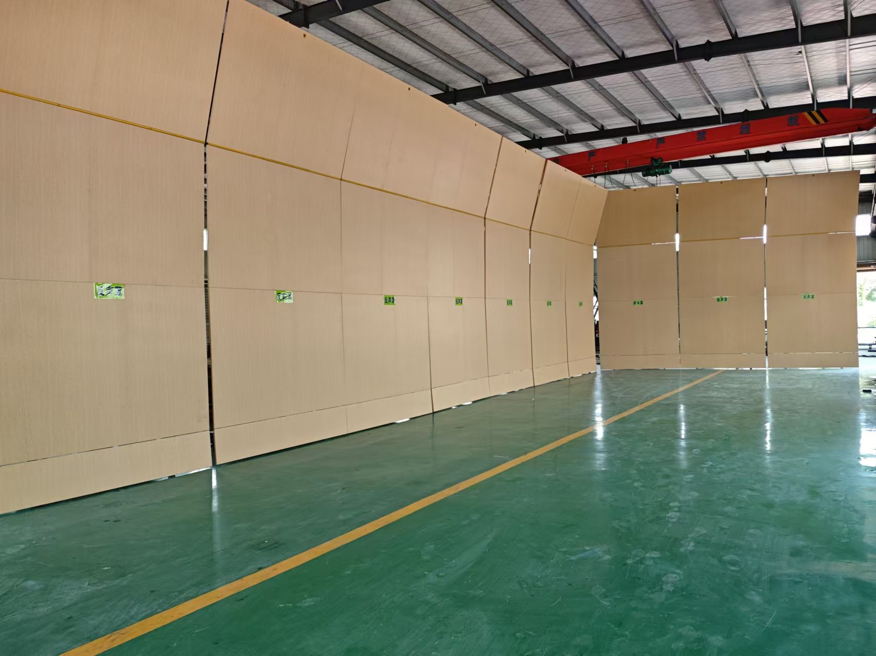 可移动升降式反声板5