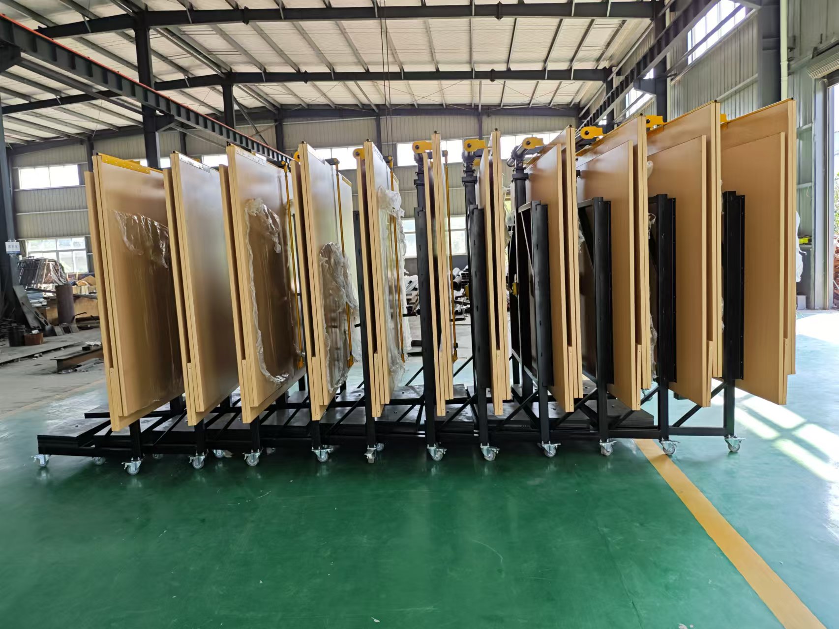 可移动升降式反声板6